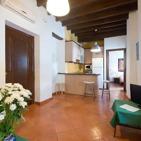 Central, Near The Alhambra, Quiet And Autentic! Apartment