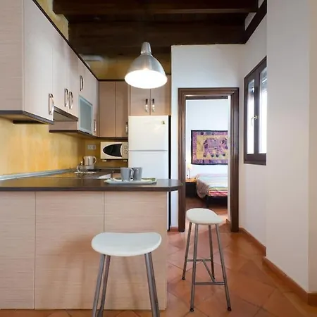 Central, Near The Alhambra, Quiet And Autentic! Apartment
